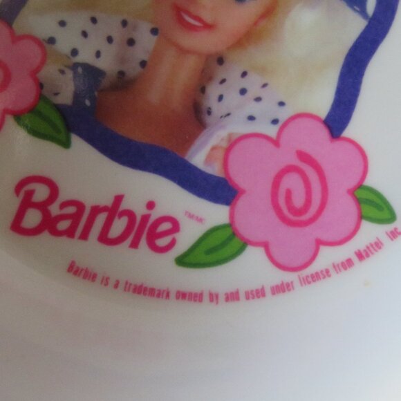 Barbie Melamine dish set - Picture 6 of 7